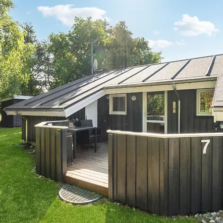 Holiday home 3 Bedroom In Jerup