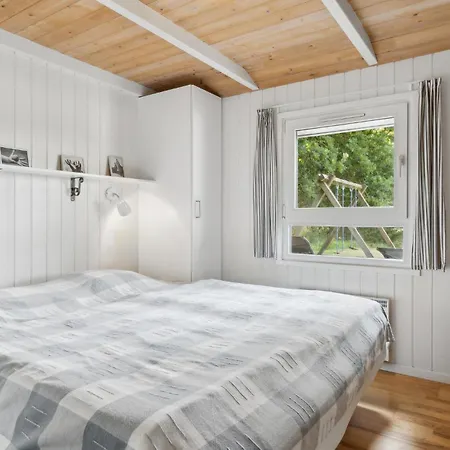 3 Bedroom In Holiday home *