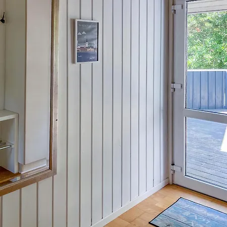 3 Bedroom Nice Home In Jerup Jerup