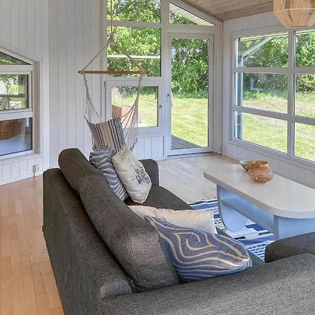 Сasa de vacaciones Revlen Iv