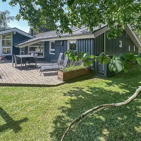 3 Bedroom Nice Home In Jerup * Jerup